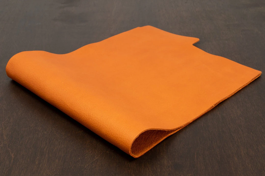 Conceria La Bretagna Tuscania, Orange Conceria La Bretagna Tuscania, Orange