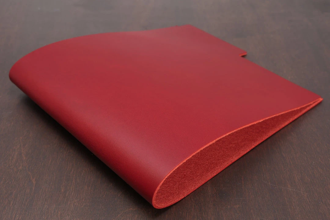 MPG Apollo, Red 4 MPG Apollo, Red