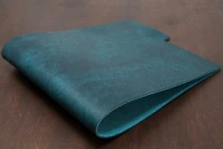 MPG Graffiti, Teal Leather